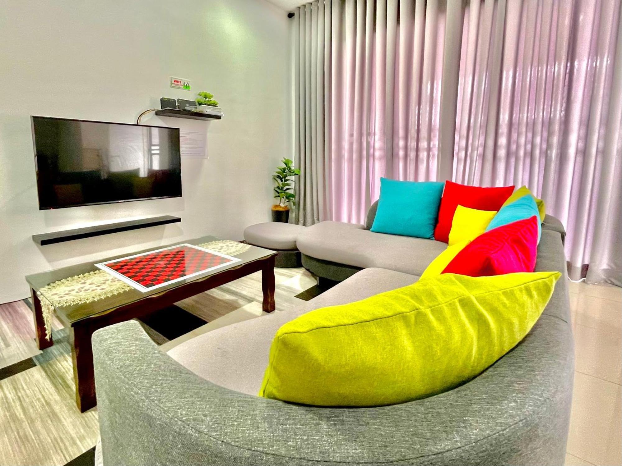Hanan Homestay Klebang Ipoh With A View Of Mount Korbu, For Musl!M Only!! Eksteriør billede